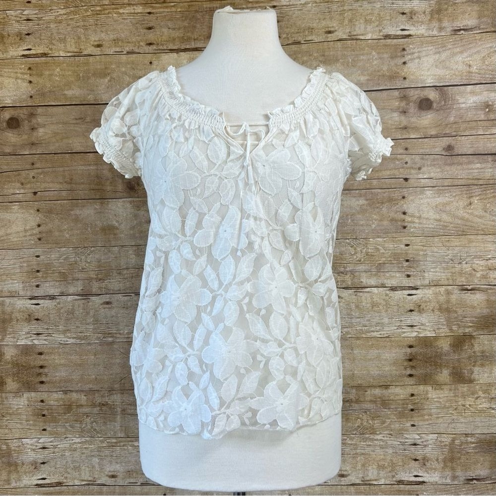 Trulli Petite Ivory Floral Lace Peasant Blouse Smocked Tie Neck Short Sleeve XSP